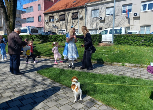 Fotografija 3 - Uskrsni sajam u Kninu okupio brojne posjetitelje