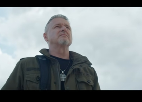 Pogledajte novi Thompsonov spot za 'Oluju': Emotivna posveta herojima Domovinskog rata