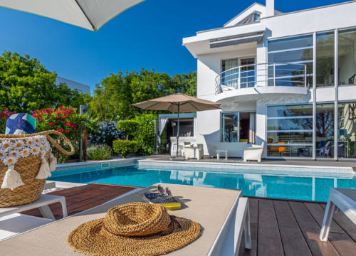 Povjerite iznajmljivanje vašeg smještaja Adriagate-u