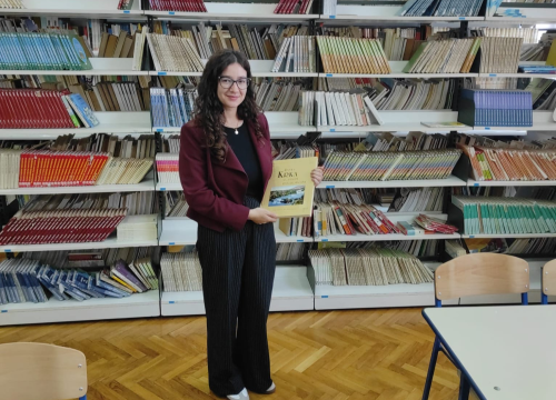 Rijeka Krka na starim razglednicama: Nacionalni park školama diljem županije donirao još jednu knjigu