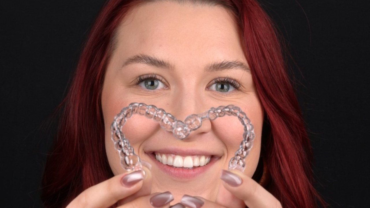 Transformirajte osmijeh prozirnim alignerima u Dental centru Dubravica!