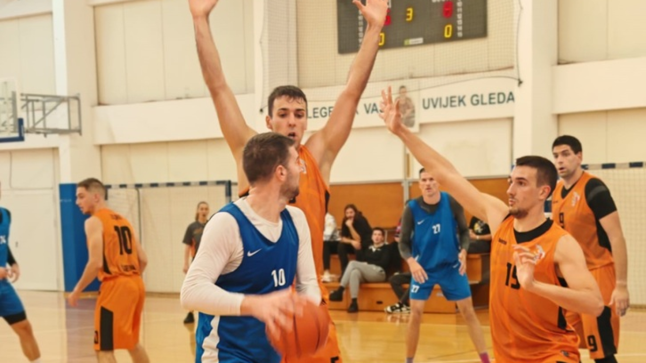 U četvrtak finale Šibenske rekreativne košarkaške lige