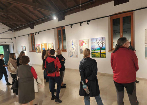 Fotografija 5 - Otvorena skupna izložba 'Arka' u galeriji kninskog muzeja