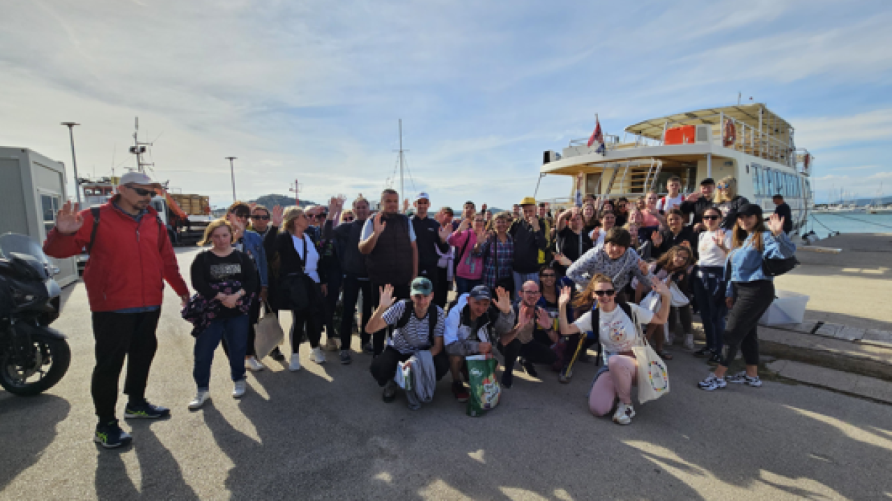 Djeca puna pozitivnih dojmova nakon edukacijskog izleta na Kornate