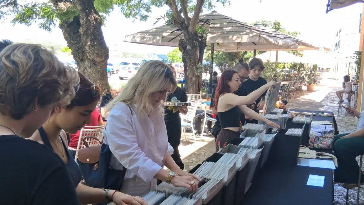 Nakon sajma vinila i ćakule o slem poeziji finale Longplay Daya bit će u znaku dobre svirke