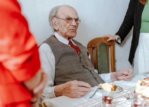 Posljednji zlarinski koraljar šjor Ante proslavio 104. rođendan