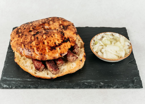 Fotografija 1 - FOTO Glazba uživo i vrhunska spiza – Bore i Ermin u restoranu Mačak!