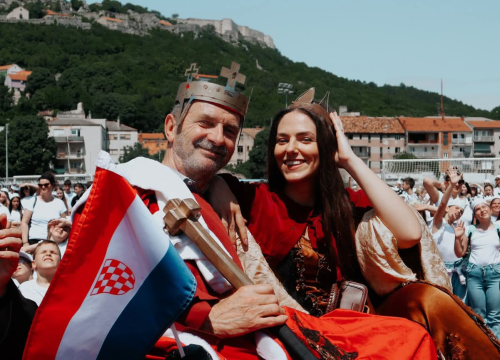 Fotografija 23 - Knin proslavio 950. obljetnicu krunidbe kralja Dmitra Zvonimira Milenijskom fotografijom