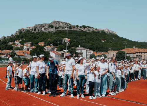Fotografija 22 - Knin proslavio 950. obljetnicu krunidbe kralja Dmitra Zvonimira Milenijskom fotografijom