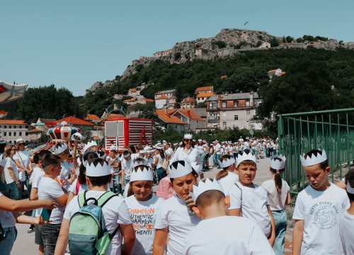 Fotografija 8 - Knin proslavio 950. obljetnicu krunidbe kralja Dmitra Zvonimira Milenijskom fotografijom