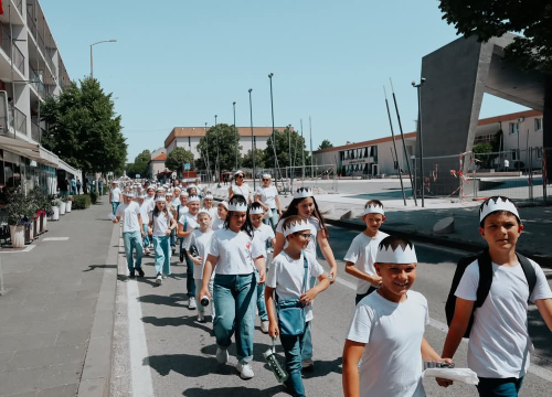 Fotografija 4 - Knin proslavio 950. obljetnicu krunidbe kralja Dmitra Zvonimira Milenijskom fotografijom