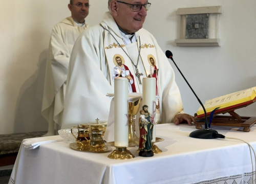 Fotografija 7 - Biskup Rogić predvodio misu za kraj školske godine u Katoličkoj osnovnoj školi u Šibeniku