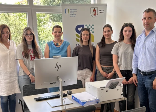 Gradonačelnik Drniša obišao novouređeni prostor koji će koristiti mladi