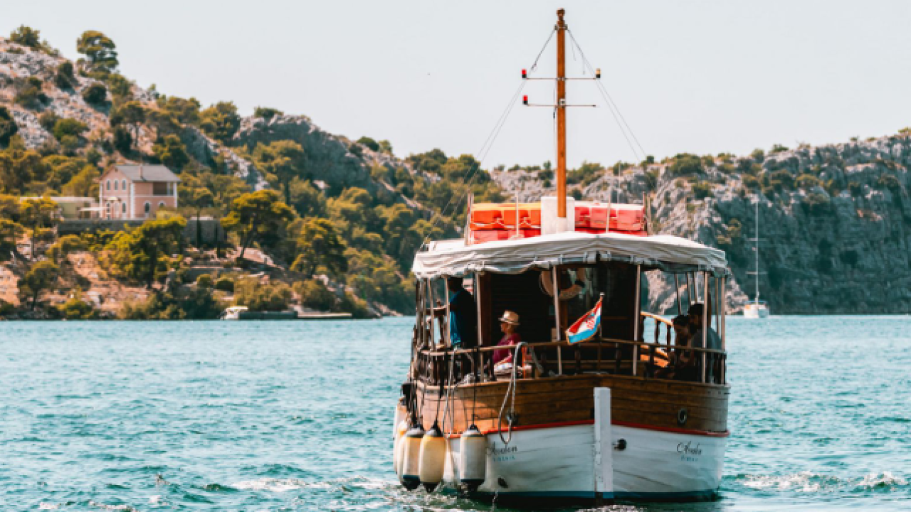 Od nedjelje počinju voziti brodovi za Jadriju i Martinsku
