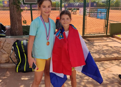 Fotografija 10 - U sklopu MDF-a održan teniski turnir za najmlađe na Šubićevcu