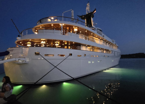 Jahta vrijedna 80 milijuna dolara vlasnika Alibabe mami poglede u šibenskoj luci