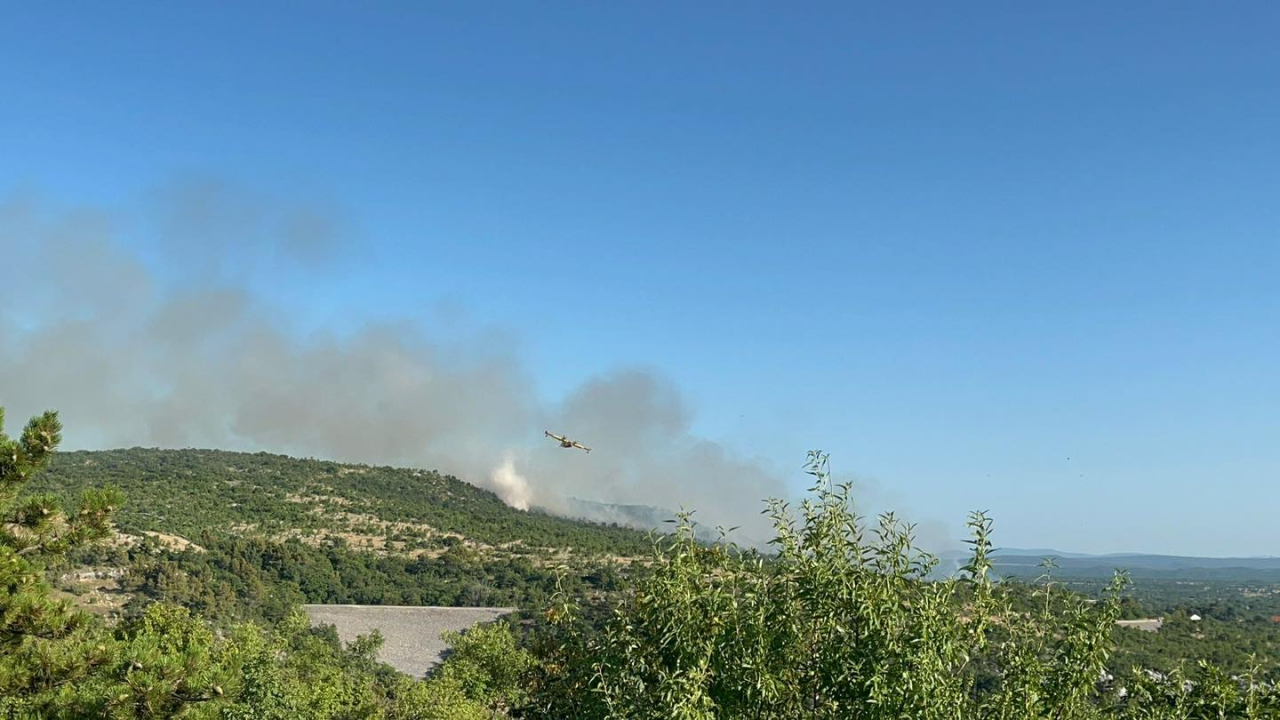 Požar kod Žitnića lokaliziran