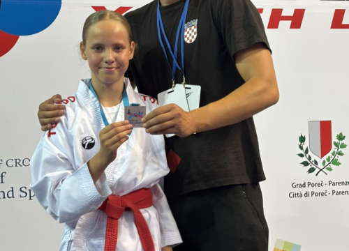 Fotografija 6 - FOTO Vodička karatašica Lili Klarin uzela srebro na Svjetskom kupu, nakon sudjelovanja u poznatom kampu