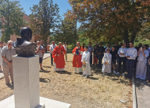 U Siveriću svečano otkriven spomenik fra Julijanu Ramljaku