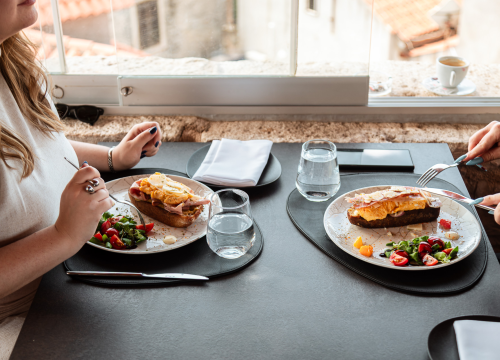 Fotografija 18 - Savršeno jutro u srcu Šibenika: Brunch na terasi s najljepšim pogledom na Kanal sv. Ante