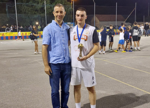 Fotografija 6 - FOTO Čista Velika uvjerljivom pobjedom protiv Tribunja osvojila memorijal u Pakovu Selu