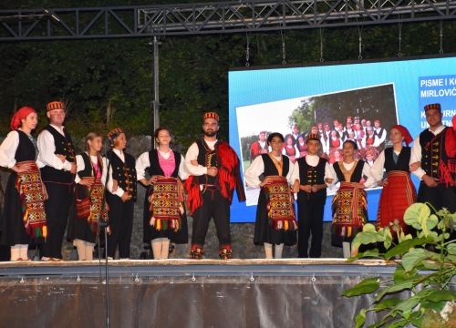 Članovi Kulturno-umjetničke udruge 'Zvona Zagore' u Ogulinu prikazali baštinu Mirlovića