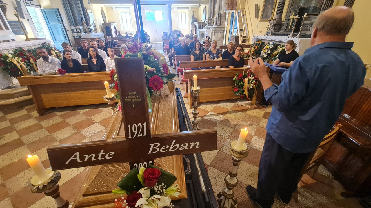 Posljednji ispraćaj Ante Bebana kraj je jedne epohe
