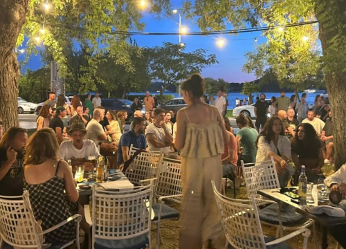 Večerašnji ljetni pub kviz u Azimutu pripremio je Luka Bumbak