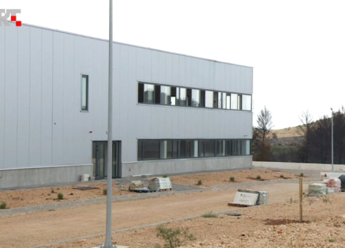 Ugašen požar između Bikarca i zone Podi