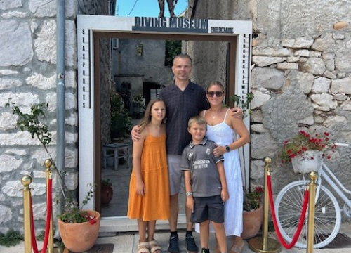 Fotografija 1 - Od Krapnja do San Pedra - pa natrag korijenima: Denis Svirčić Miškov povezao Krapljane kroz impresivno obiteljsko stablo