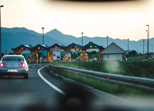 Pojačan promet na većini cesta prema moru