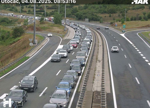 Na cestama gužve i kolone, dio A1 zatvoren zbog vjetra