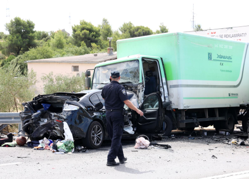 Muškarac smrtno stradao u prometnoj nesreći na 'tri trake', očevid u tijeku