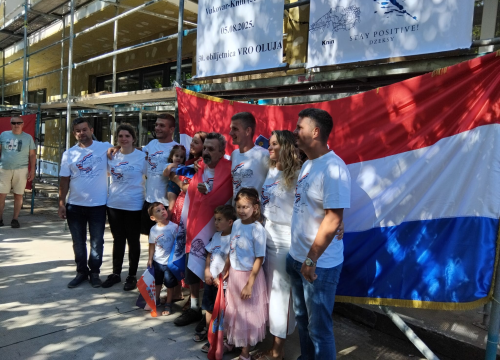 Fotografija 5 - Ivan Džepina stigao u Knin nakon 16 dana trčanja i hodanja