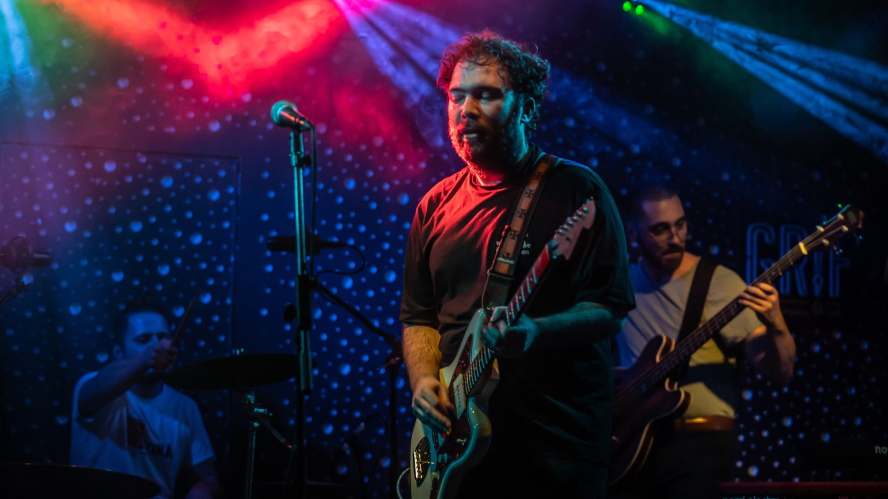 Ivan Grobenski večeras u Azimutu