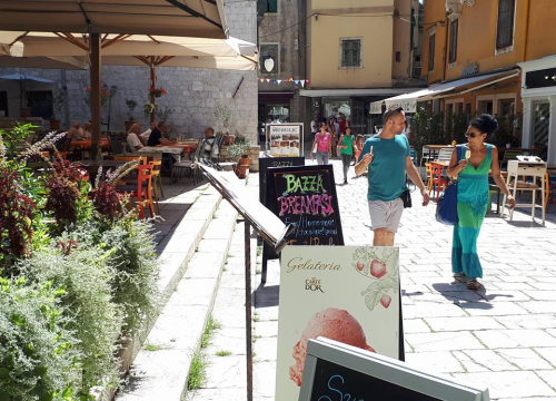 HOK: Ugostitelji su opterećeni velikim brojem nejasnih i kompleksnih propisa