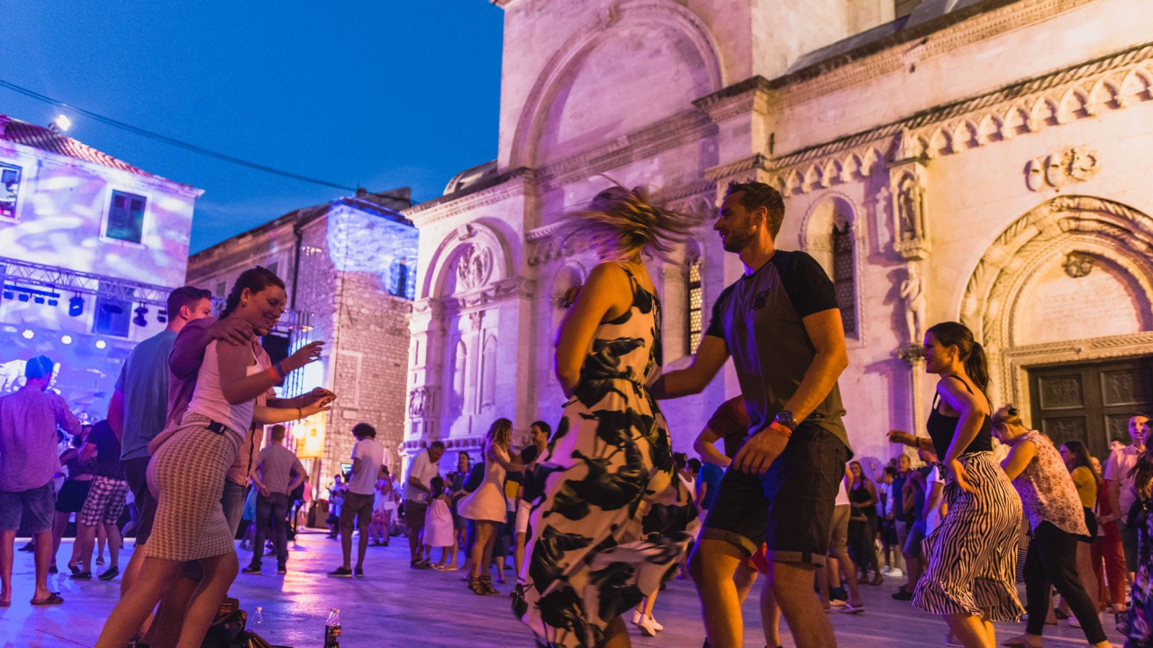 'Rasplesani Šibenik': Zaplešite neke od najpoznatijih plesova pokraj katedrale sv. Jakova