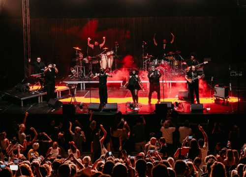 Kyoto Jazz Massive u proširenom sastavu oduševio publiku na tvrđavi sv. Mihovila