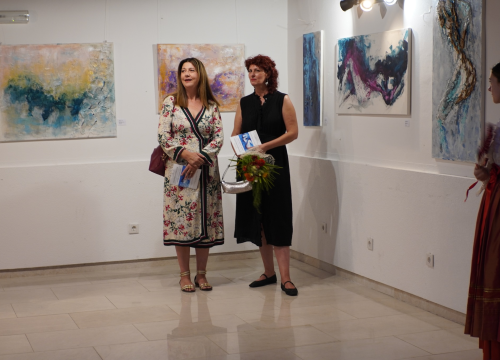 Fotografija 6 - Izložba 'Unutarnji krajolik' autorice Katarine Urem svečano otvorena u Jezerima