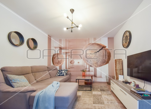 Fotografija 10 - FOTO Rijetka prilika: Opereta predstavlja novouređenu kuću u srcu Šibenika!