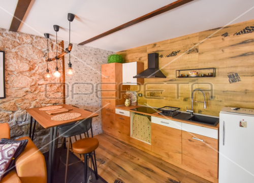 Fotografija 11 - FOTO Rijetka prilika: Opereta predstavlja novouređenu kuću u srcu Šibenika!