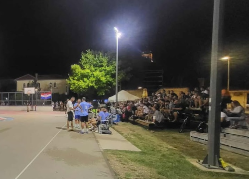 Vrtnom centru Dubrava skradinski memorijal na male branke