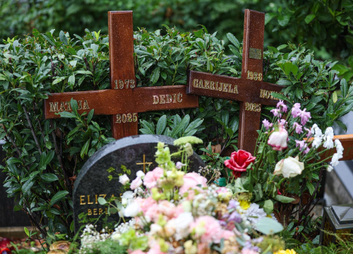 Gabi Novak pokopana na Mirogoju, počiva uz Matiju, Arsena i svoju majku