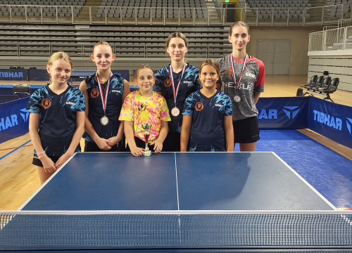 Fotografija 4 - FOTO Odličan start sezone za stolnotenisačice Šibenika