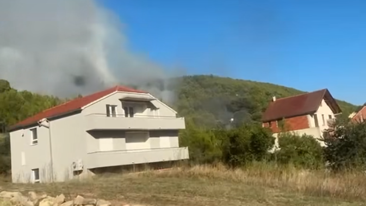Lokaliziran požar u Pavasovićima, pomagale i zračne snage