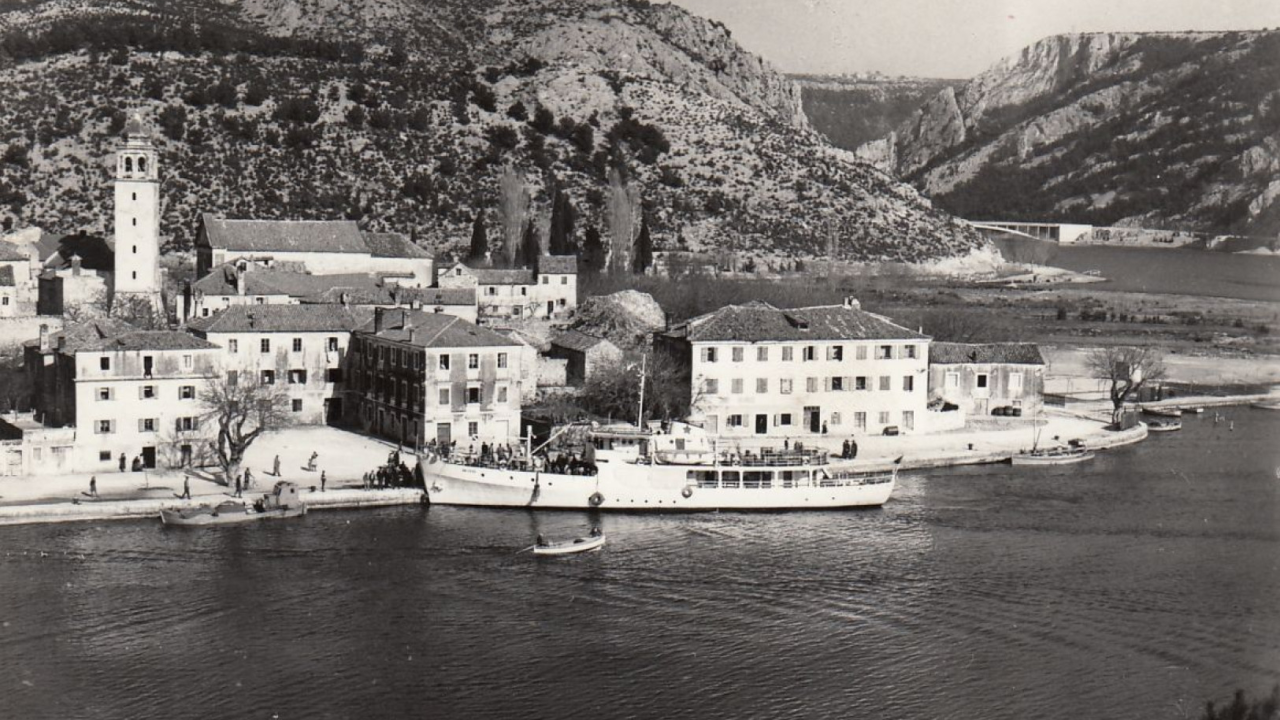 Skradinska prezimena kroz povijest: Od Paića i Pulića do Zorice i Žure