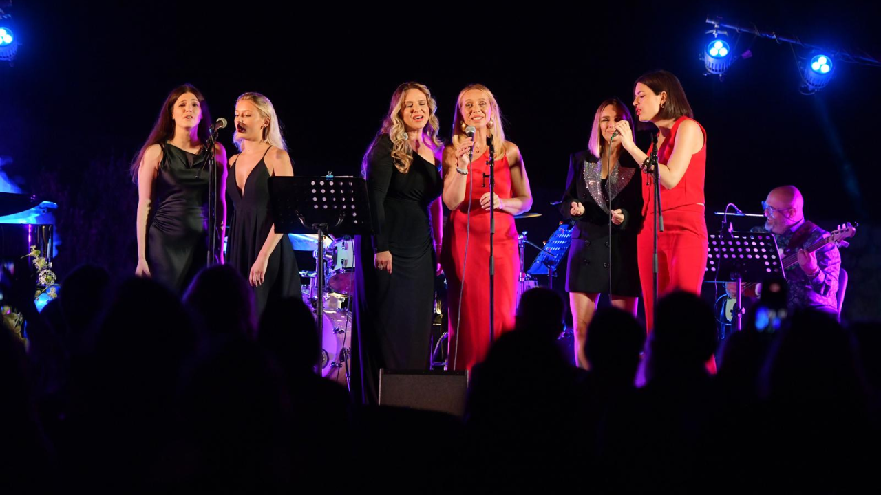 'Ladies Live': Na Baroneu sinoć glazbenice zapjevale u čast Gabi Novak i Matiji Dediću.