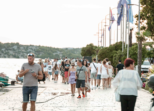Ministar Tonči Glavina: 'Prema podacima Porezne imamo nikad veću potrošnju u turizmu'