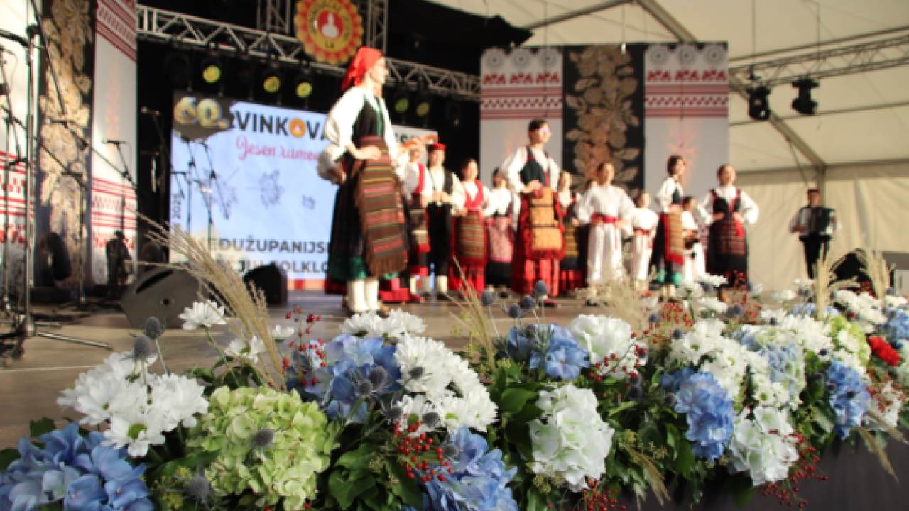 Betinski KUD Zora županijski predstavnik na Vinkovačkim jesenima