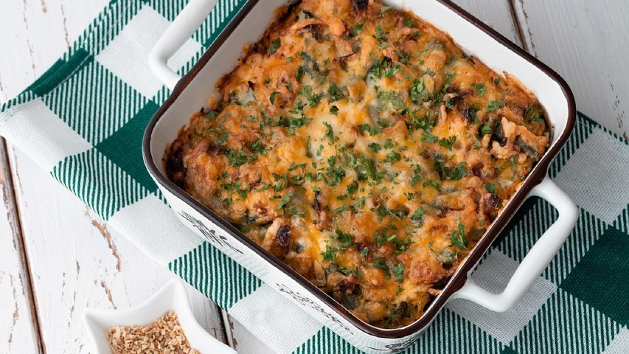 Zapečena brokula sa sirom idealan je brzinski obrok. Evo recepta